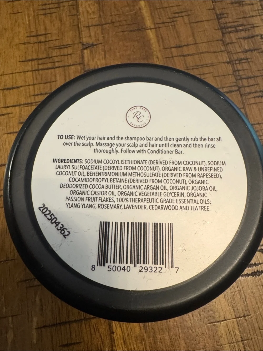 Rowe Casa All-Natural Cleansing Shampoo Bar - Picture 2 of 3